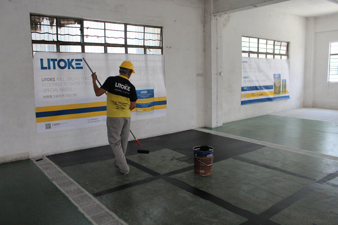 力特克環(huán)氧樹脂防靜電中涂地坪漆 力特克環(huán)氧樹脂防靜電中涂地坪漆
