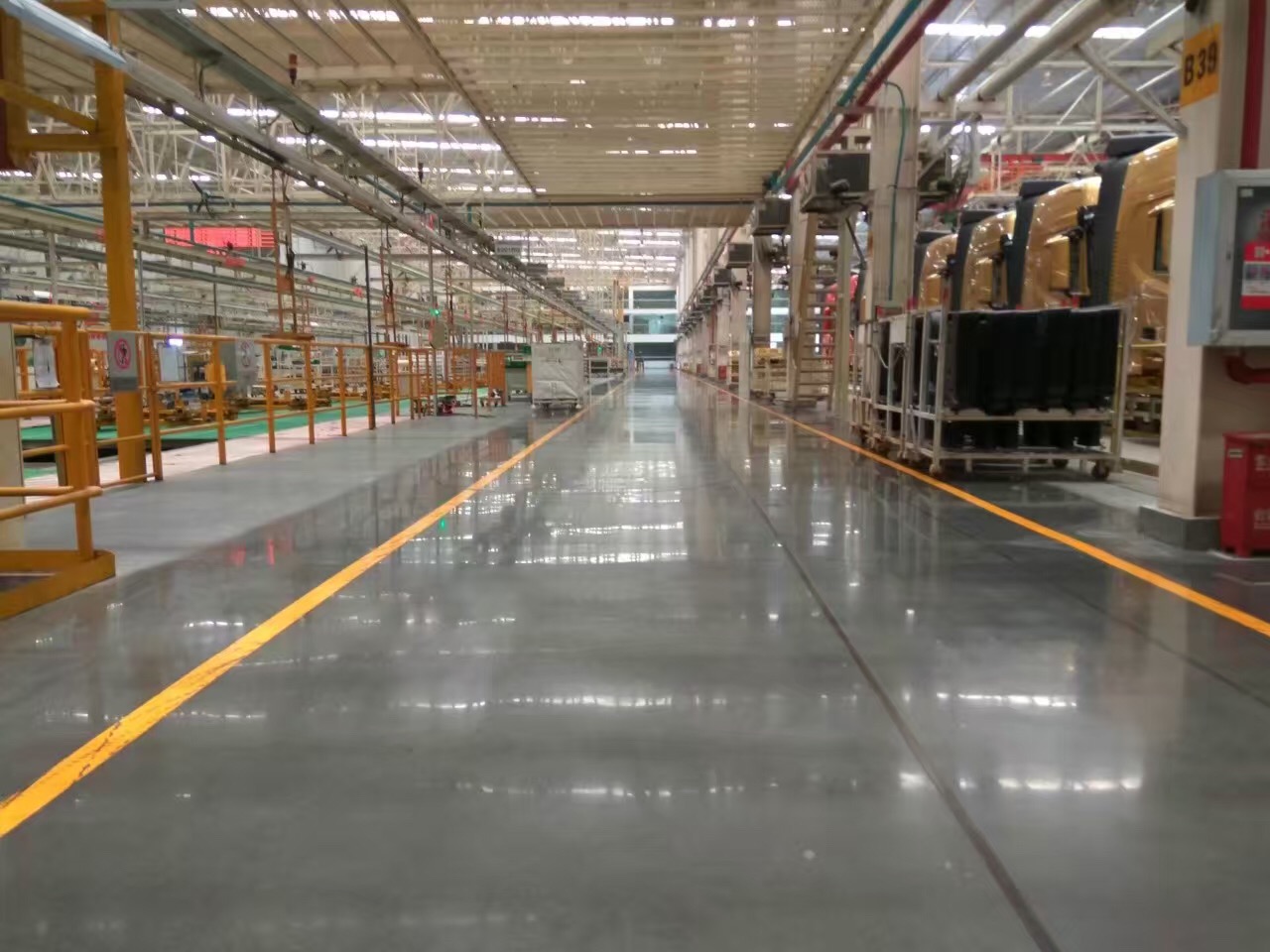 新混凝土地面有必要做密封固化劑嗎？