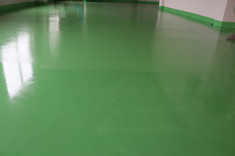 固化地坪與環(huán)氧地坪：哪個更適合你？